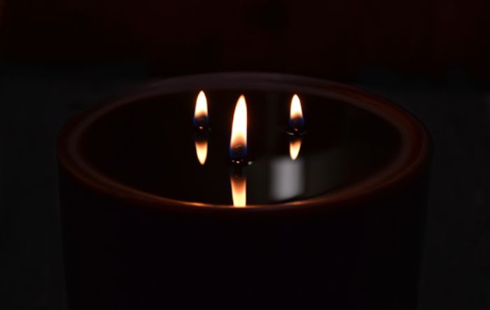 3 wick pillar candle with wide melt pool