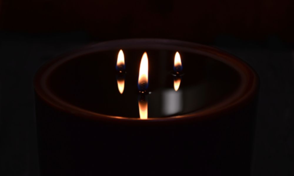 3 wick pillar candle with wide melt pool